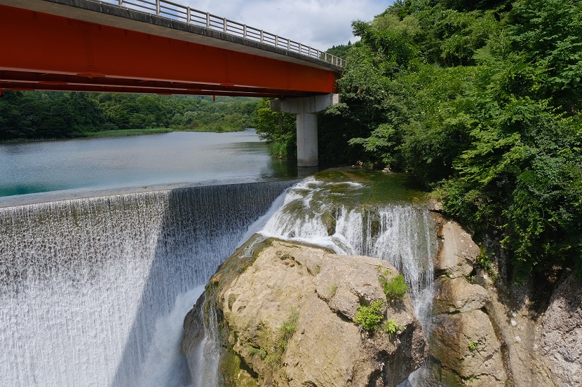 矢櫃ダムの夏の風景写真