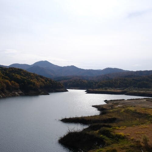 胆沢ダムの11月の風景写真