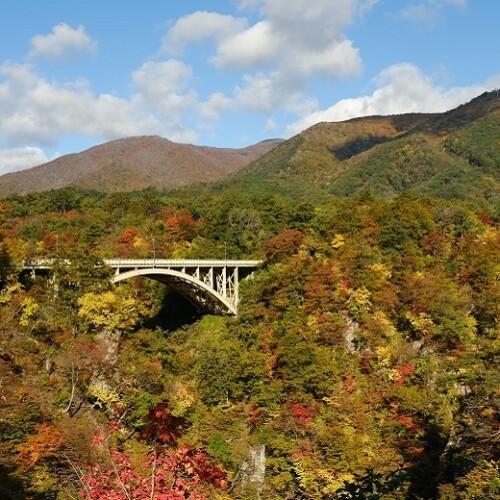 鳴子の紅葉の写真