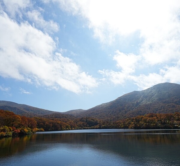 須川湖